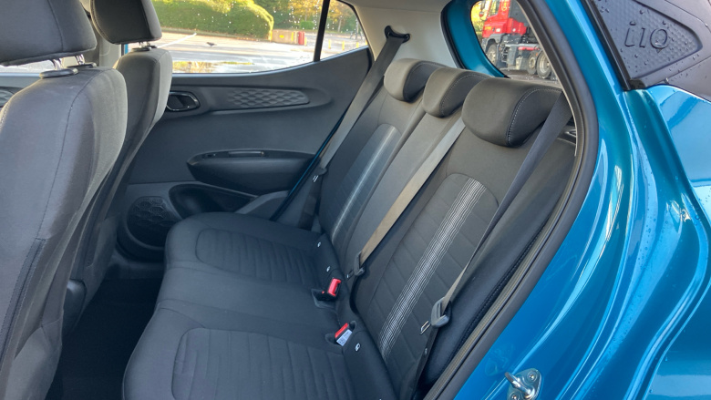 Hyundai i10 1.2 MPi SE Connect 5dr Auto Petrol Hatchback